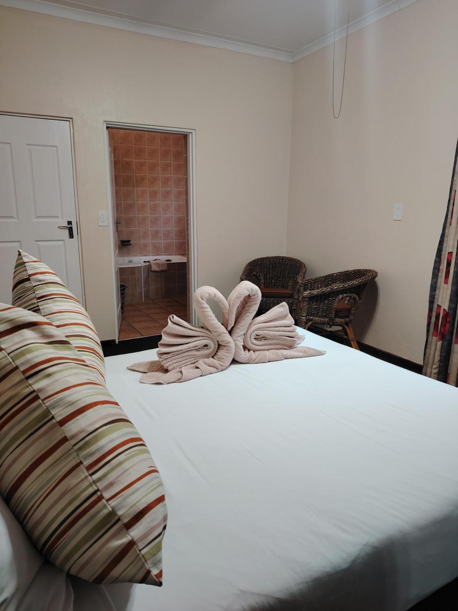 Gooderson Leisure Natal Spa Self Catering And Timeshare Resort Paulpietersburg Exterior photo